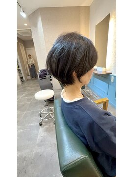 ジルチ ヘアー(Zilch hair) 白髪ぼかし/白髪染め/ショートカット/40代50代/【北堀江】