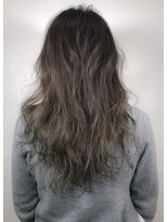 ウィロー(WILLOW)&nbsp;【WILLOW】グレージュ×バレイヤージュ（井下貴史）