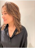 ミディアムレイヤーウルフくびれミディアムレイヤー30代40代50代