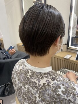 ロンドプロフィール 浦和(Lond profil) 中川陽南子【襟足が大事！丸みショート】