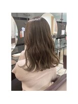 ノーム バイ アウラ(norm. by aura)&nbsp;ミルクティーベージュダブルカラーハイライトケアブリーチ