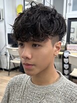 ウェイビーエフティフィフス 横浜西口(WAVEY ft.fifth) スペインカールフェードラルフカール外国人風パーマラフカール