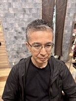 銀座マツナガ 神田店&nbsp;アイロンパーマナチュラル癖毛風簡単セットさっぱり刈り上げ男性