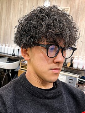 ヘアアンドフェイス ルースト(hair&face ROOST) プードル風波巻きスパイラルパーマ