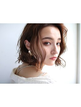 高発色・高彩度のカラーやケアをしながらのカラーなど、お一人ひとりのお悩みやご希望に沿ったご提案♪