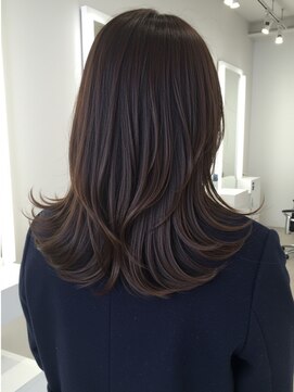 エル 新小岩(elu) 美髪/ワイドバング/レイヤーカット/くすみベージュ/新小岩駅