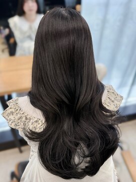 アリュウル 表参道(ALLURE) 赤み消し！透けるグレージュカラー×レイヤーカット◯伊藤