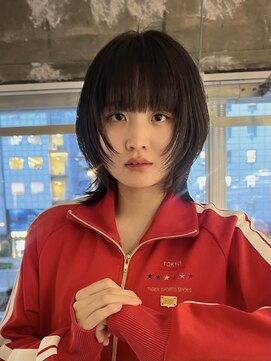 リム(LIM) ウルフカット