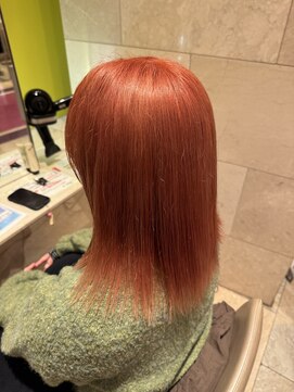 アクセル エルヴェ 佐野店(AXCEL E'LEVER) ビビットオレンジ