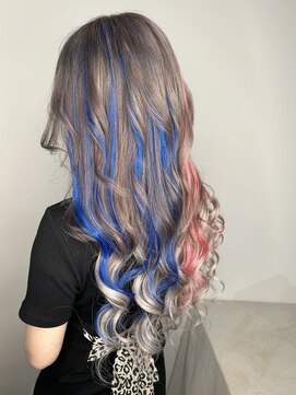 ルアナ エクステ 名古屋栄店(Luana.) ピンク×ブルー×シルバー