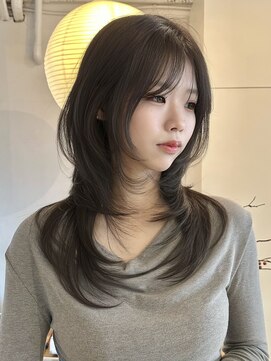 ライン(LINE) 韓国風/レイヤー/前髪カット/オリーブ/透明感/ハッシュカット