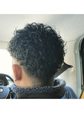 ワク(Wacu) メンズパーマ