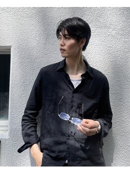 ネム(NE≡M)の写真/気取らない、手ぐしでさっと決まるスタイル。ちょうどいいメンズカジュアルヘア。