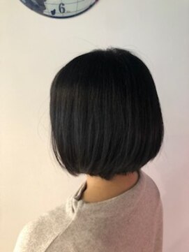 スタジオ アルファプラス 日暮里店(studio α+) 前下がりナチュラルボブ♪【スタジオアルファプラス日暮里】