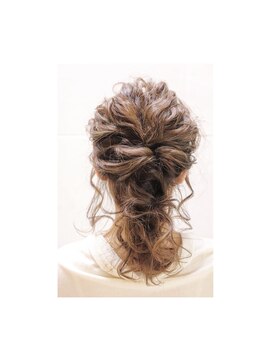 ルーム(Luum) ヘアアレンジ