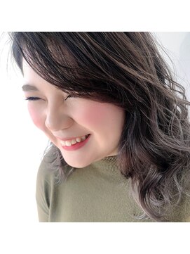 テクライズ 豊橋店(TECHRISE) ホワイトグレージュ×グラデーション