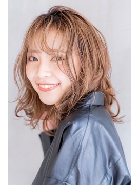 アメリ 新宿(Ameri) Ameri  大人かわいいミディ　【新宿】