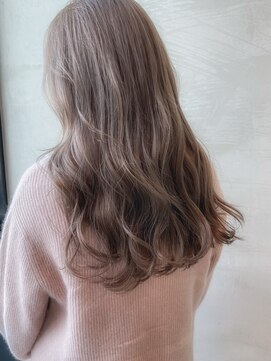 ギークス(GEEKS) 【GEEKS渋谷】ミルクティーベージュ/大人かわいい/小顔/20代30代