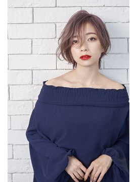 タヤ 自由が丘店(TAYA) ２０代３０代４０代大人かわいい小顔ひし形外ハネミディアム
