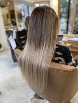 フツーロ 栄(FUTURO) グラデーション/カラー/ブラウンカラー/エクステ/プルエクステ