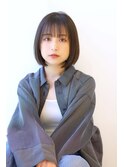 艶ダークブラウン　ストレートミディアム