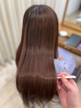 ミラ(MIRA) 色もち抜群!しっとりブラウンカラー