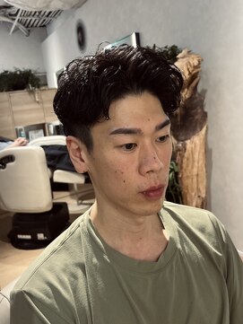 ウノプリールヴァモス(unopulir Vamos) 30代からの渋めオールバック