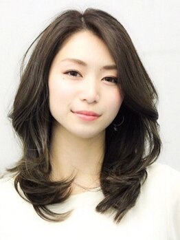 エルコット(elcot)の写真/大人女性のお悩み解決◎豊富な商材と確かな技術力で、お悩みに合わせたアプローチをご提案します。