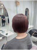 切りっぱなしボブスタイル