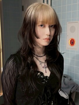 クペウ ローウェン(cope'u ROWEN) 渋谷/ウルフカット  デザインカラー ルーツカラー エンドカラー