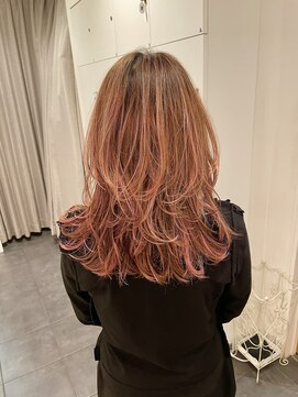 エイゾー(EIZO) 30代40代/ウルフレイヤー/レイヤーカット/ウルフカット/レイヤー