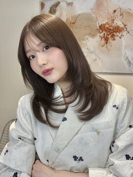 e05ミディアムレイヤーブリーチなしダブルヘーゼルベージュ原宿