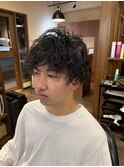 一気に垢抜ける。ツイストスパイラルで”雰囲気イケメン”完成