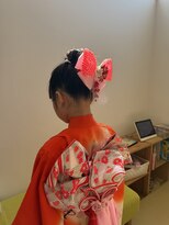テトテプラス(tetote+)&nbsp;七五三お団子ヘア