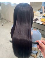 ファムバイアヴァンス(Femme by AVANCE.) シルクのような艶髪ロング