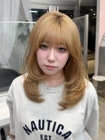 クム(kumu)&nbsp;レイヤーカット/韓国ヘア/縮毛矯正/顔周りカット/透明感カラー