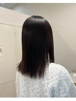 ロッカ(ROCCA) 黒髪艶ストレートセミロング