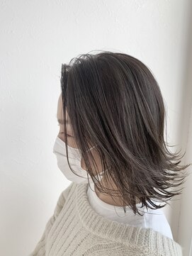 マンタップヘアー(Man Tap Hair) 外ハネミディボブ