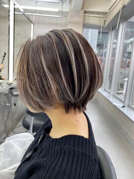 イキ 表参道(iki omotesando) モード/無造作ウェーブ/大人ガーリー[表参道駅]