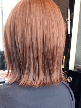 フルショウ 小牧(FURUSHO) コーラルオレンジ　切りっぱなしボブハイトーンカラー