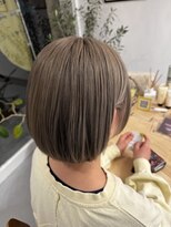 シーアンド(c&)&nbsp;透明感グレージュ