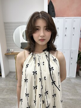 シラフ(SHIRAF) 【Yoshida】ミディアムレイヤー