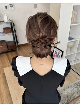 オウン(AUN) 和装向けアップスタイル