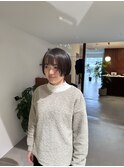 重めが可愛い前上がりボブ