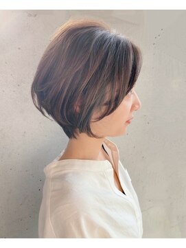 プラスワン 自由が丘(+ONE) 【＋ONE 自由が丘】大人ショートボブ