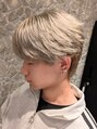 メンズサロン ガウディ 三宮店(men's salon Gaudi)&nbsp;ブリーチ2回で作れる、色落ちが綺麗なホワイトシルバーカラー◎