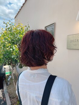 ポルカ ヘアー(polka hair)の写真/【衣山駅徒歩30秒】顔まわりは1ミリ単位でこだわり、ひとりひとりに合わせてカットします♪