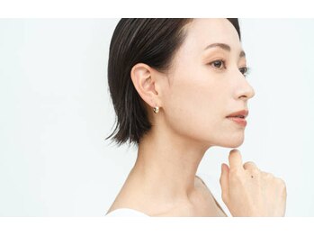 美容室グレース(GLACE)の写真/《千駄木駅徒歩2分》経験豊富な女性オーナースタイリストが全て担当。通う度に綺麗になれるサロン◇