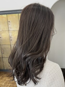 ヘアーアイスカルテット(HAIR ICI QUARTET) 大人可愛い透明感グレージュ×レイヤーカット