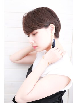 オーシャン(Ocean) [OCEAN Hair&Life]厚めバング☆ローライト☆マニッシュショート